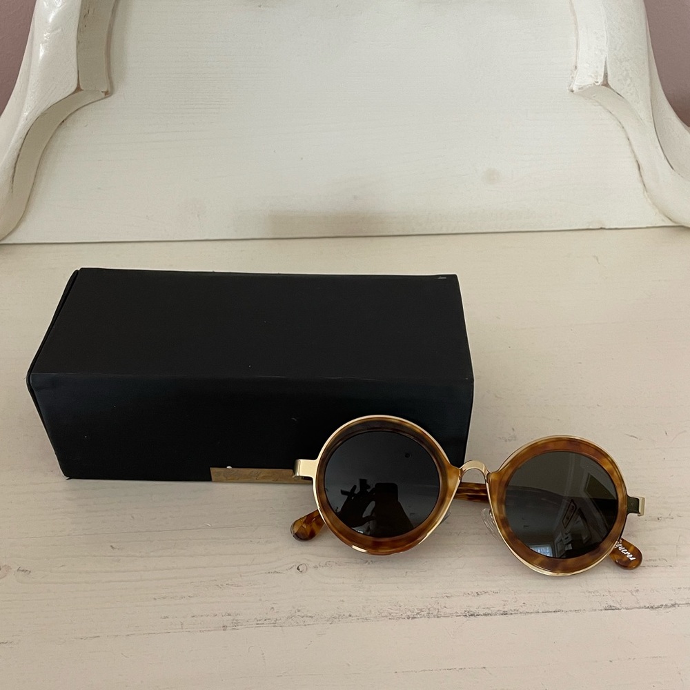 BRAND NEW - Elizabeth and James Figueroa Sunglasses
